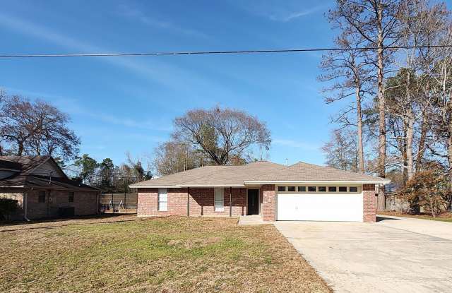 132 Greenleaf Drive photos photos