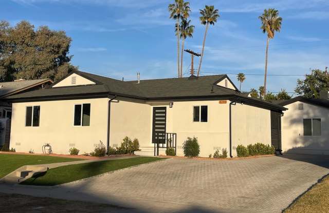 3 Bedroom Renovated Home in Reseda photos photos 3 Bedroom Renovated Home in Reseda photos photos