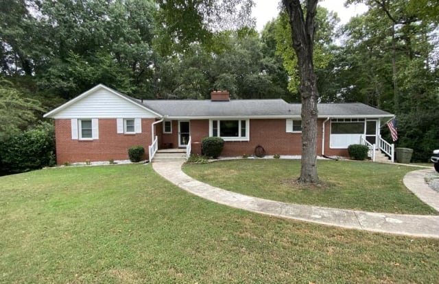 101 Laurel Lane - 101 Laurel Lane, Clemson, SC 29631