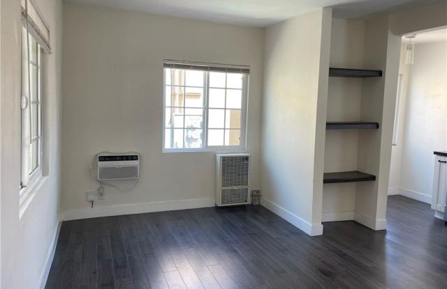 1327 Douglas Street photos photos