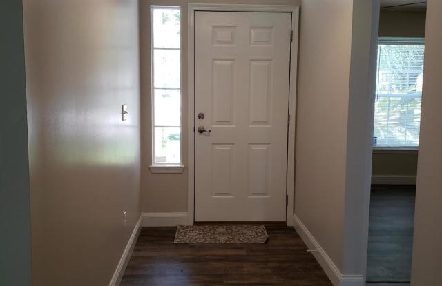464 BAY POINT WAY N Gallery 3