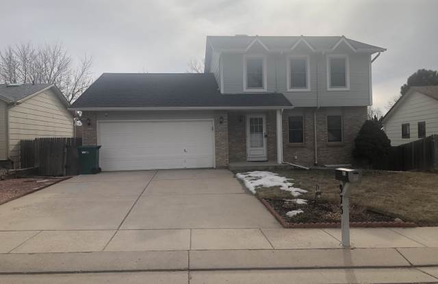 975 Harbourne St photos photos
