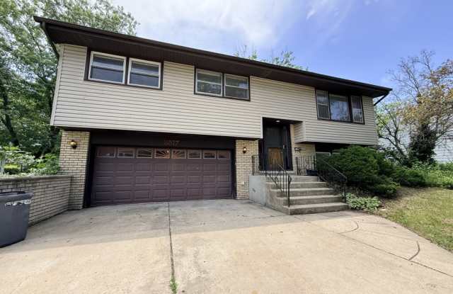 8517 West 87th Place - 1 photos photos