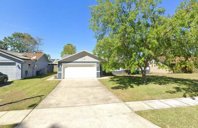 1546 Rusty Circle Gallery 1