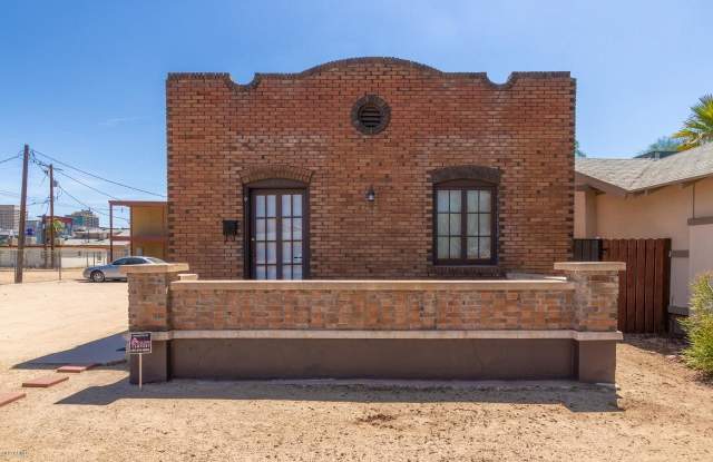 721 W PIERCE Street - 721 West Pierce Street, Phoenix, AZ 85007