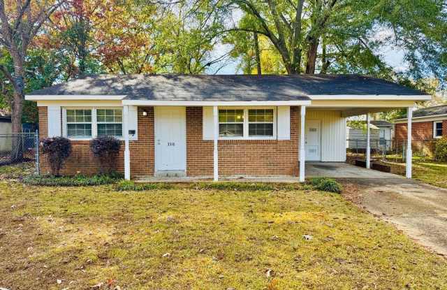 Charming 3-Bedroom Home with Cozy Living Spaces! - 3318 Arborfield Road, Montgomery, AL 36109