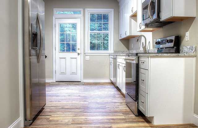 4 Montrose Park - 4 Montrose Park, Norfolk County, MA 02081