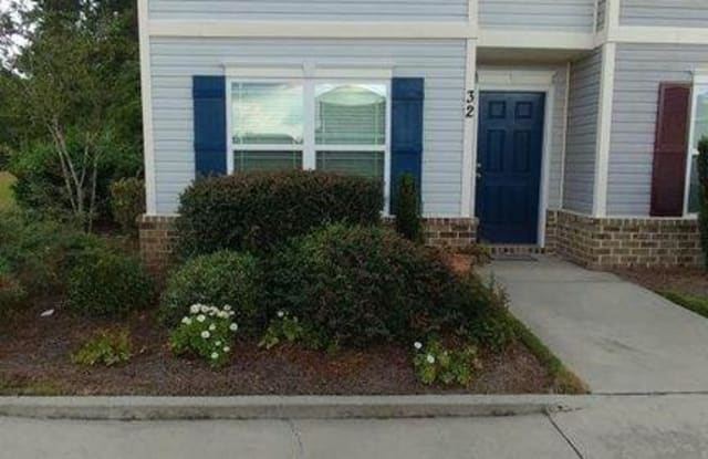 32 Winter Lake Circle - 32 Winter Lake Cir, Savannah, GA 31407