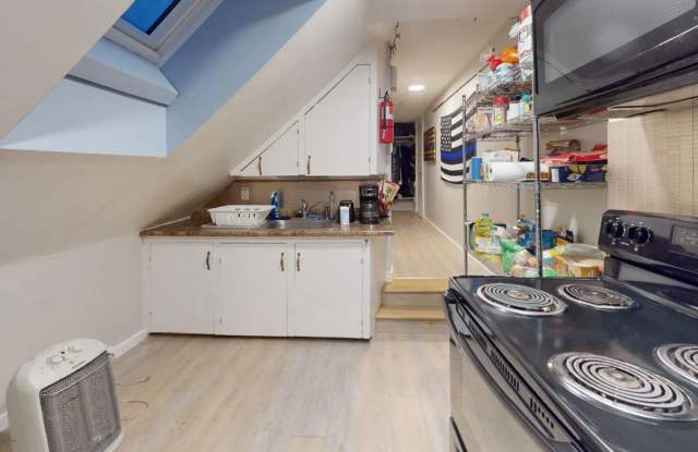 103 High Street - 103 High Street, Keene, NH 03431