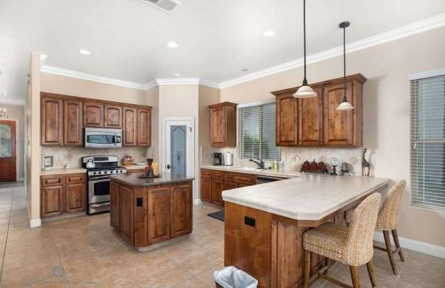 136 Stockdale Circle Gallery 3
