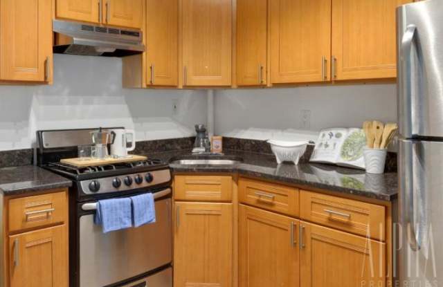 160 E 107 ST. Gallery 2