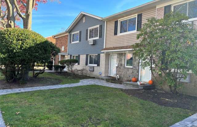40-21 W 4th Street - 40 West 4th Street, Patchogue, NY 11772