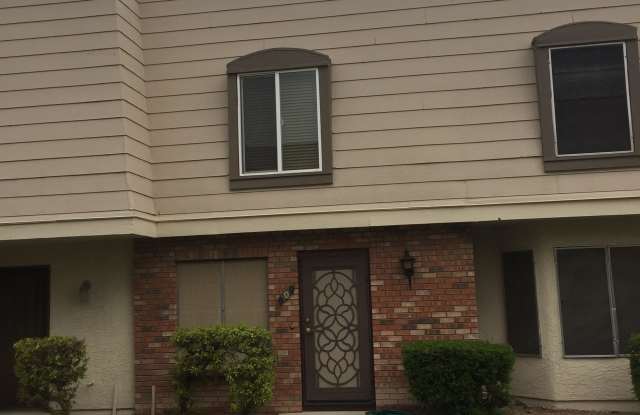 909 East Lodge Drive photos photos