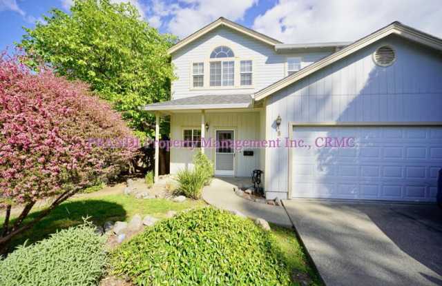 9 Bayview Street - 9 Bayview Street, San Rafael, CA 94901