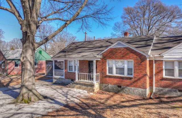Beautifully renovated duplex in High Point Terrace! photos photos