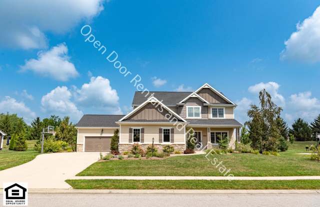 Available now!! 50% off first months rent** Welcome to the beautiful home in Grey Oaks! photos photos