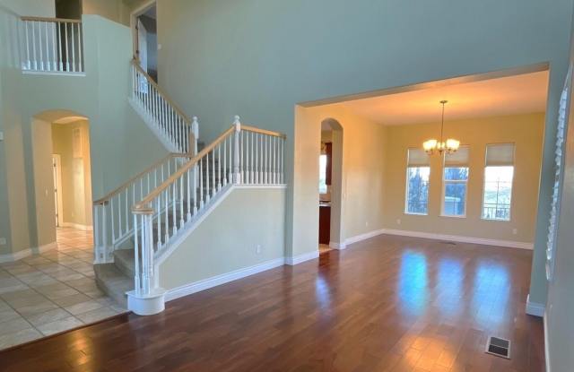 2810 Halo Drive Gallery 4