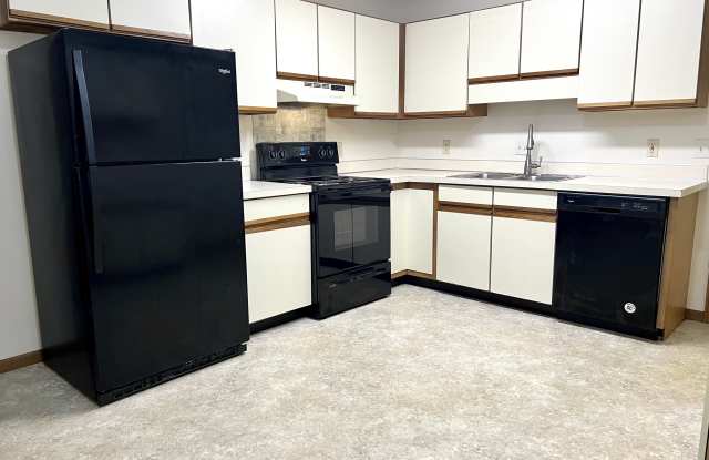 3834 Cabaret Trail W - 3834 Cabaret Trail West, Saginaw County, MI 48603