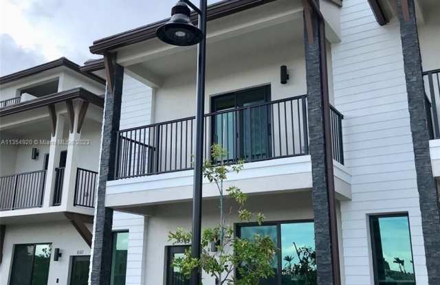 8309 NW 49th St - 8309 Northwest 49th Street, Doral, FL 33178