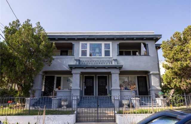 4345 Burns Avenue 1/2 photos photos