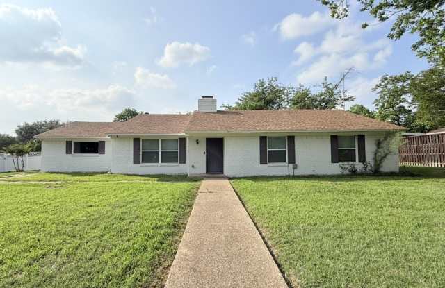 1617 Dakota Drive Gallery 1