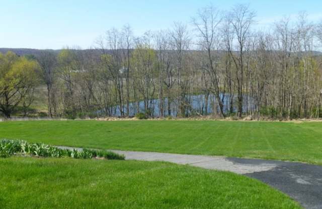 33 COBBLEWOOD RD Gallery 3