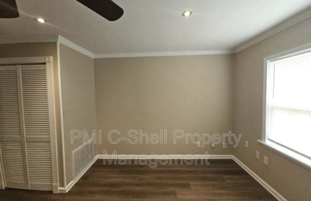 913 Gordon Ave photos photos