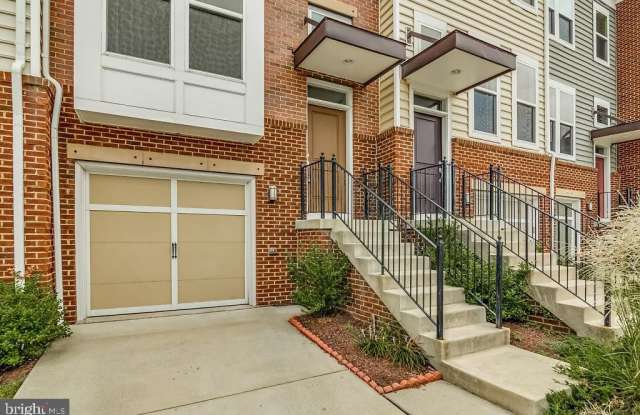 22494 HIGHCROFT TERRACE Gallery 3