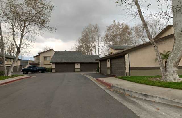 Redlands - Lovely 2 Bedroom unit-Move in Special photos photos