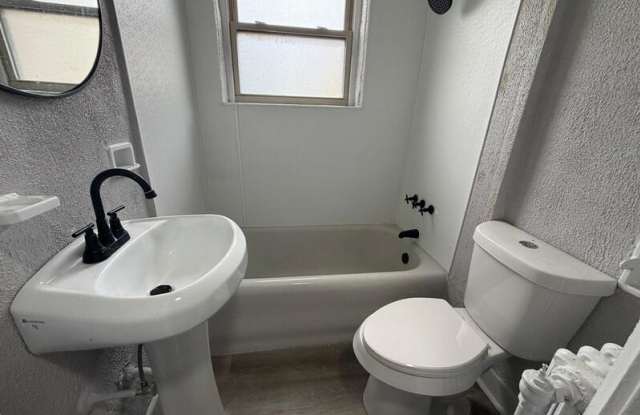 3205 Kendall Street - 102 Gallery 4
