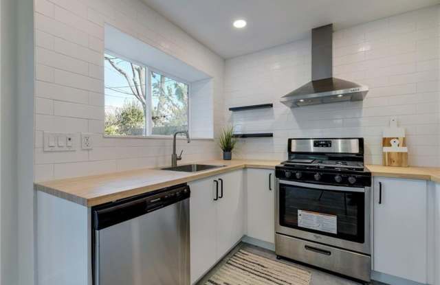 4602 Everest - Spacious 3-2.5 House near the Domain - 4602 Everest Lane, Austin, TX 78727
