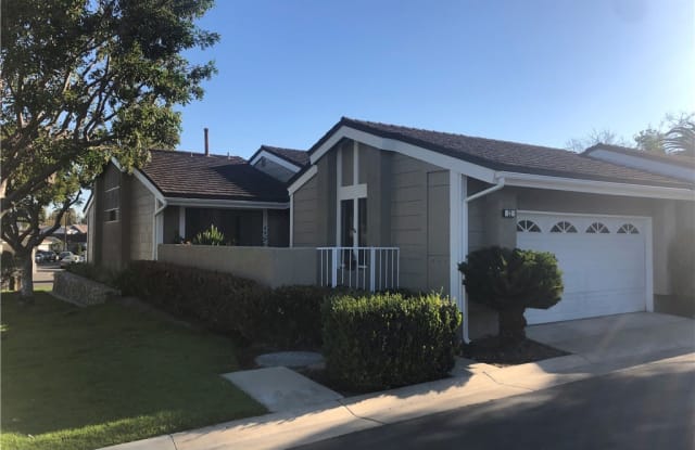 22 Lone Pine - 22 Lone Pne, Irvine, CA 92604