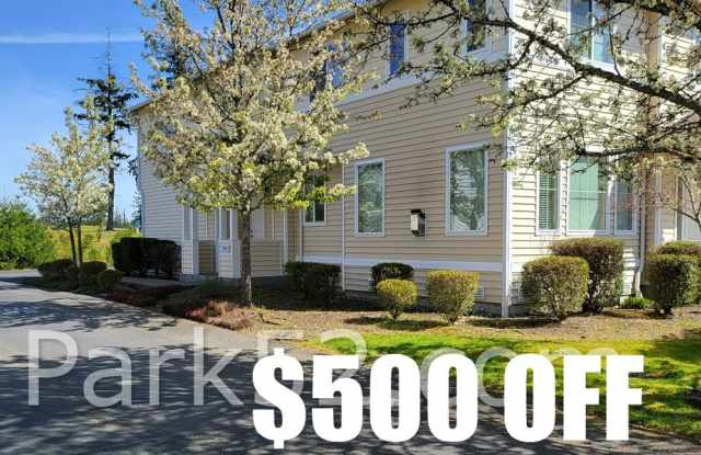 $500 Move In Special! 2 Bedroom Condo in DuPont - 2390 Simmons St #C, DuPont photos photos