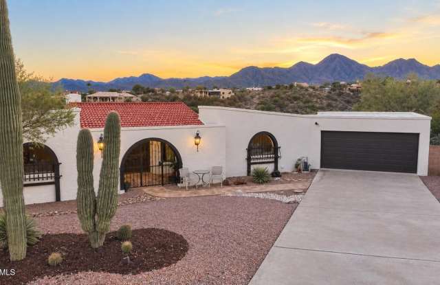 16874 N STONERIDGE Court Gallery 1