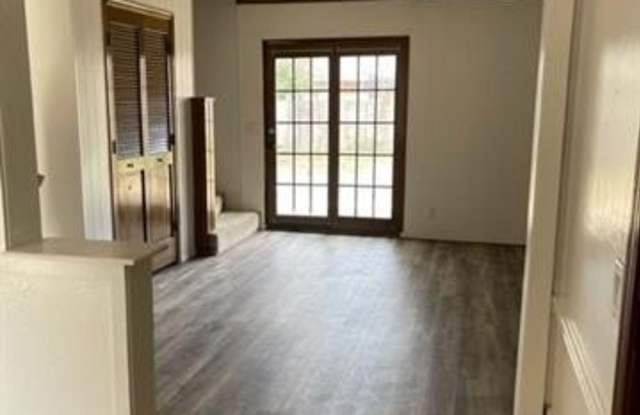 7815 E 77th Place Gallery 4