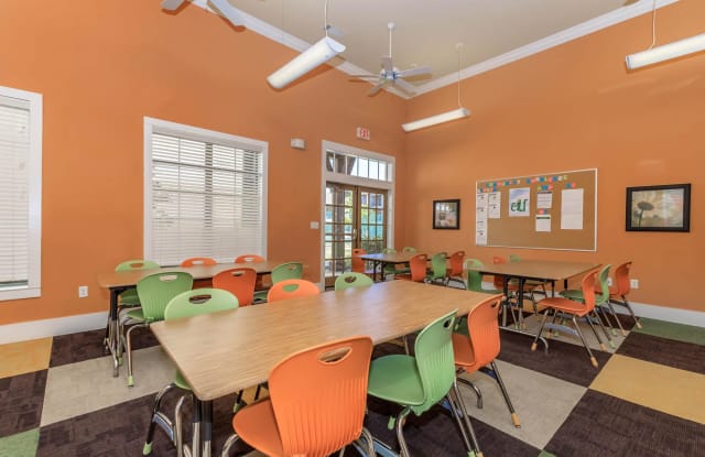 Affordable Housing - Cypress Creek on Jason Avenue Gallery 4