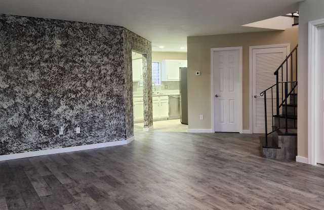 100 Sandpiper Lane photos photos