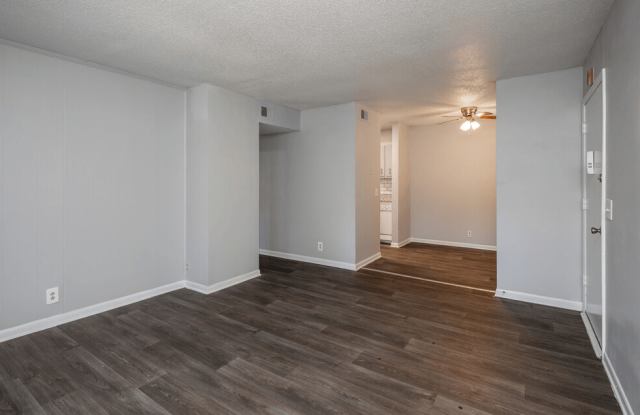 Rothwood Apartments Gallery 4
