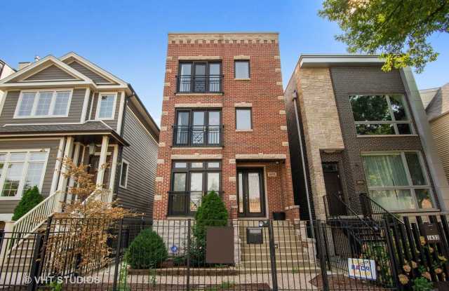 1631 W WOLFRAM Street photos photos