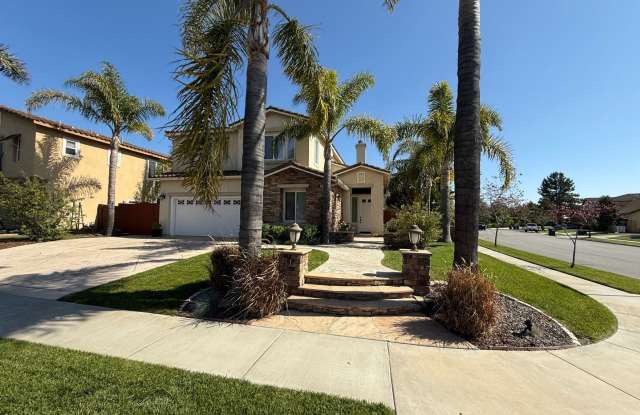 Desirable Camarillo home in the Pitts Ranch Neighborhood Gallery 1