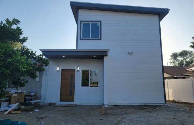 6911 Platt Avenue photos photos