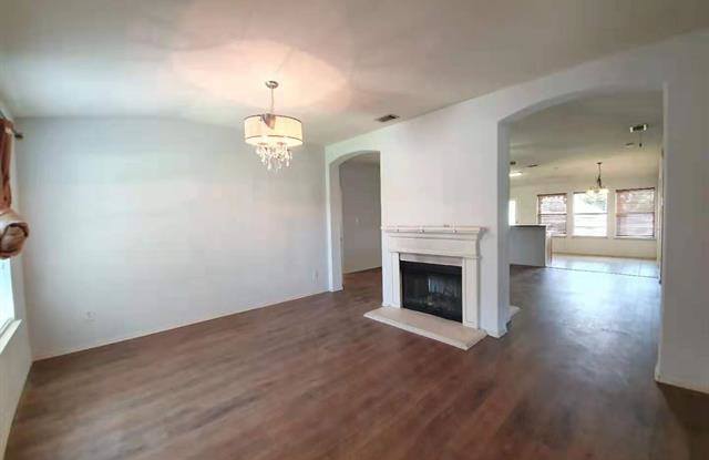 2117 Preston Trail Gallery 2