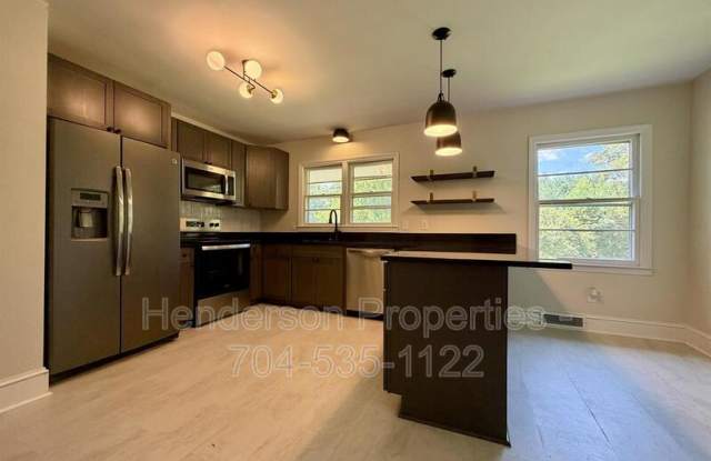 6432 Woodland Cr Gallery 2