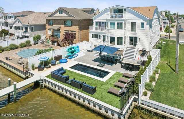 100 Harvard Avenue - 100 Harvard Avenue, Point Pleasant Beach, NJ 08742