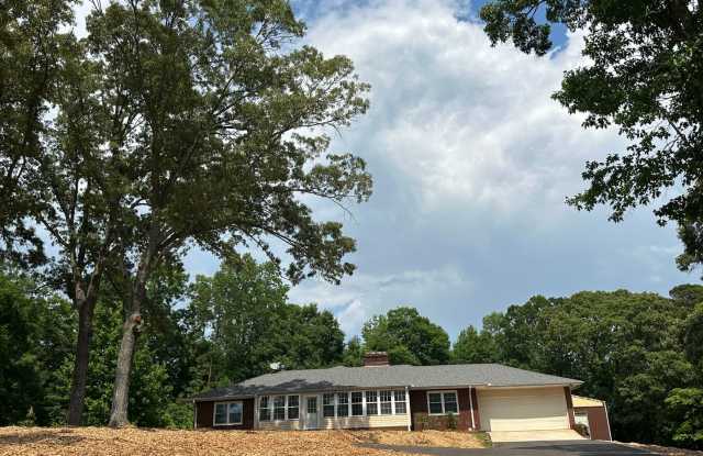 3 Bedroom Ranch in Gainesville! photos photos 3 Bedroom Ranch in Gainesville! photos photos