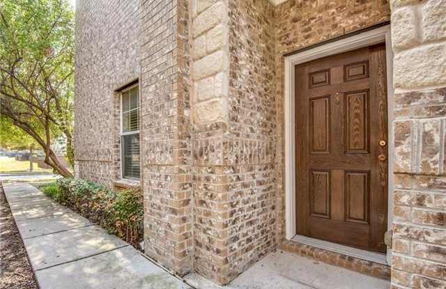 4613 Penelope Lane Gallery 2