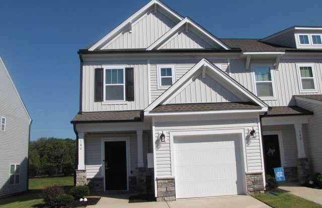 Move-in Ready 3 Bedroom 2.5 Bath Two-Story Townhome Gallery 1