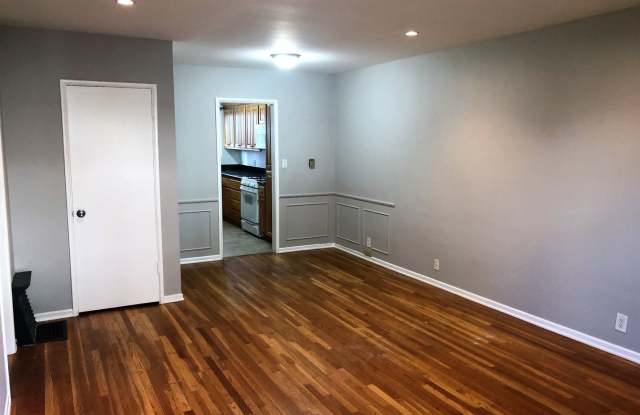 5265 Vantage Avenue Gallery 2
