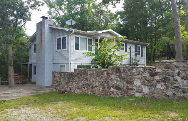 11 sequoyah ridge Road - 11 Sequoyah Ridge Road, Cherokee Village, AR 72529