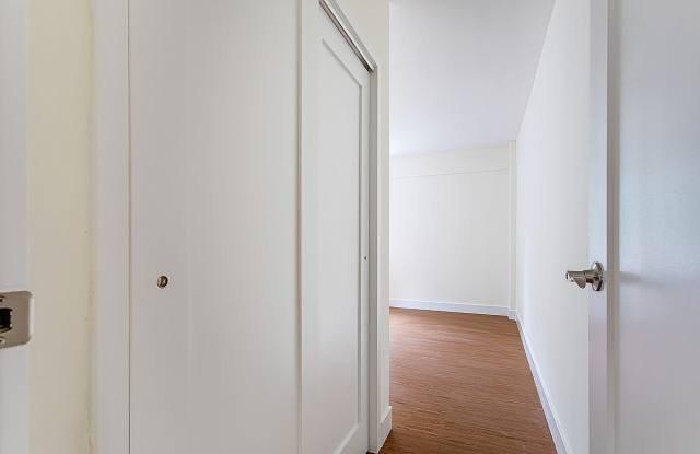 6 Fordham Hill Oval Gallery 4